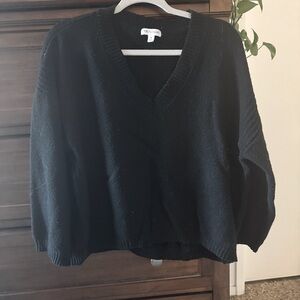 Women’s black sweater knit cozy medium slouch batwing dolman crop boxy camden